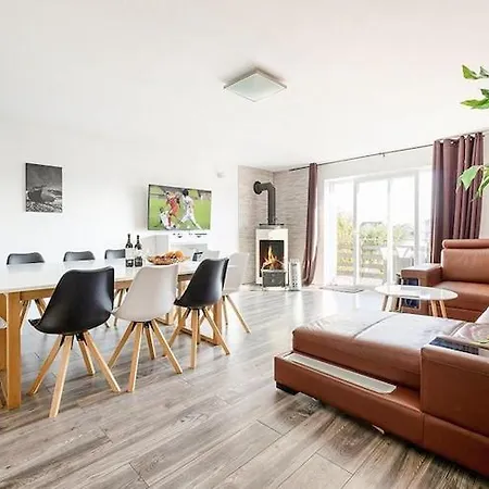 Ferienhaus Holiday Home Ustronie Morskie Near Beach, Cleaning Included